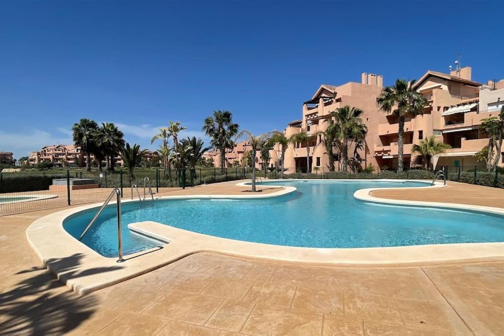 Mar Menor Golf Resort, Luxury Sleeps 6, Lake Views Murcia Luaran gambar
